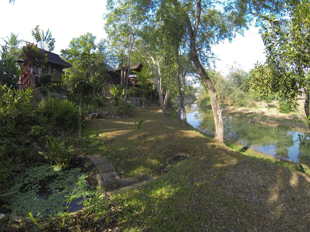 Riverside Ban Cho Lae Exterior foto